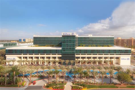 hilton 777 convention way|Hilton Anaheim from $105. Anaheim Hotel Deals.